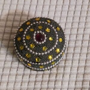 Chic Silver and Yellow Star Brooch
